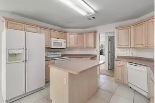 2095 Jessica Way, Navarre, FL 32566 - Photo 23