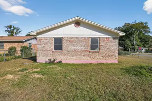 1101 W Jordan Street W, Pensacola, FL 32501 - Photo 5