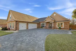 1689 Woodlawn Way, Gulf Breeze, FL 32563 - Photo 3