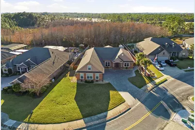 1689 Woodlawn Way, Gulf Breeze, FL 32563 - Photo 63