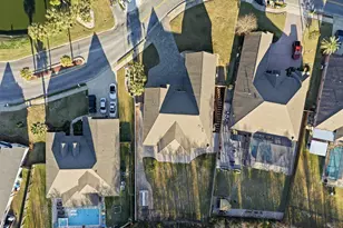 1689 Woodlawn Way, Gulf Breeze, FL 32563 - Photo 77