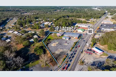 297 W James Lee Boulevard, Crestview, FL 32536 - Photo 3