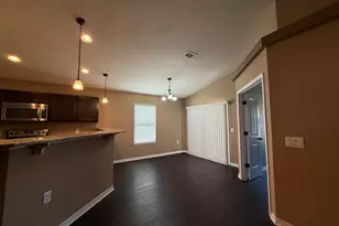 233 Croft Cir, Crestview, FL 32536 - Photo 5