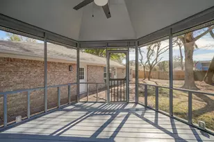 268 NW Briarwood Circle NW, Fort Walton Beach, FL 32548 - Photo 23