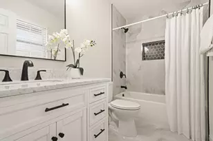 268 NW Briarwood Circle NW, Fort Walton Beach, FL 32548 - Photo 13