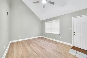 310 N Cedar Ave N, Niceville, FL 32578 - Photo 7