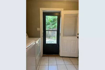 310 N Cedar Avenue N #E, Niceville, FL 32578 - Photo 19