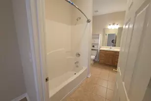 204 Ann Cir, Destin, FL 32541 - Photo 17