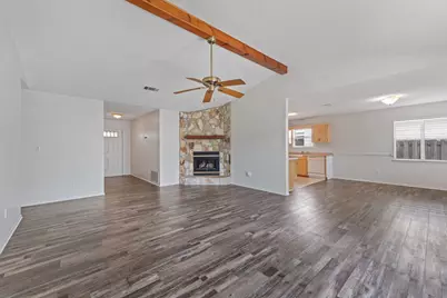 1569 Meadowbrook Court, Niceville, FL 32578 - Photo 7