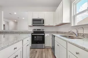 205 Huckleberry St, Freeport, FL 32439 - Photo 11