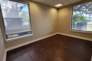 4458 Legendary Dr, Destin, FL 32541 - Photo 15