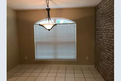 8814 Cagle Drive, Navarre, FL 32566 - Photo 5