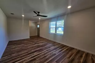 600 Burgundy Ln, Fort Walton Beach, FL 32547 - Photo 5