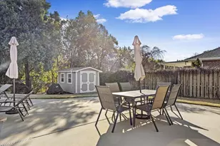 1542 Woodlawn Way, Gulf Breeze, FL 32563 - Photo 47