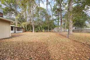 207 NW Martisa Road NW, Fort Walton Beach, FL 32548 - Photo 57