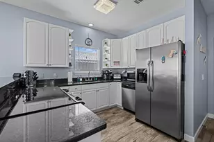 3922 Ocean View Dr, Panama City Beach, FL 32408 - Photo 7