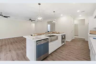 423 Marquette Street, Valparaiso, FL 32580 - Photo 19