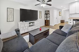 631 Virginia Oak Ct, Fort Walton Beach, FL 32548 - Photo 5