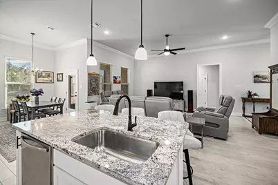 132 E Tweet Street E, Freeport, FL 32439 - Photo 13