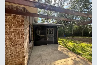 199 Country Club Road, Shalimar, FL 32579 - Photo 11