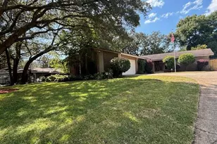 199 Country Club Rd, Shalimar, FL 32579 - Photo 1