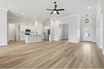 4631 Jayhawk Drive, Crestview, FL 32539 - Photo 9