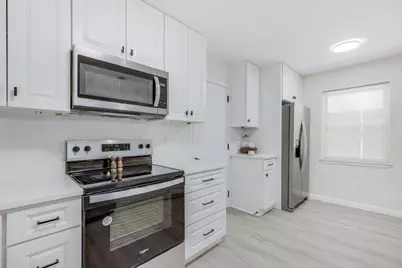 6089 W Dogwood Drive W, Crestview, FL 32536 - Photo 13