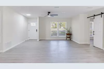 6089 W Dogwood Drive W, Crestview, FL 32536 - Photo 5