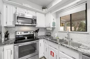 182 Cathy Pl, Panama City Beach, FL 32413 - Photo 13