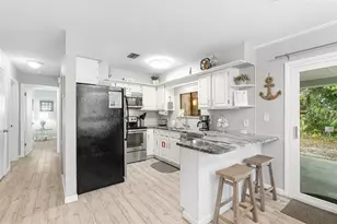 182 Cathy Pl, Panama City Beach, FL 32413 - Photo 15