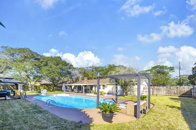 101 Newcastle Circle, Fort Walton Beach, FL 32547 - Photo 3