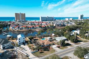 8817 N Lagoon Dr N, Panama City Beach, FL 32408 - Photo 83