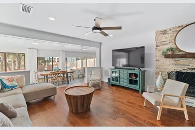 8817 N Lagoon Drive N, Panama City Beach, FL 32408 - Photo 11