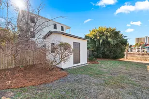 8817 N Lagoon Dr N, Panama City Beach, FL 32408 - Photo 53