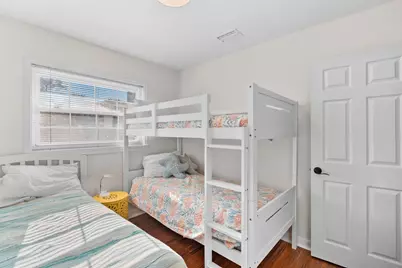 8817 N Lagoon Drive N, Panama City Beach, FL 32408 - Photo 37