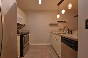 487 Keystone Rd, Mary Esther, FL 32569 - Photo 3