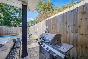 309 Paridiso Pl, Panama City Beach, FL 32413 - Photo 37