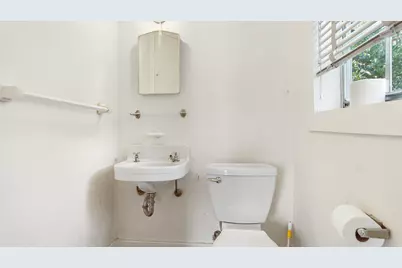 361 Park Avenue, Defuniak Springs, FL 32435 - Photo 17