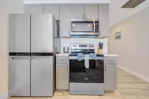 17729 Front Beach Rd, Panama City Beach, FL 32413 - Photo 23