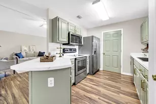 1000 John Wayne Cir, Fort Walton Beach, FL 32547 - Photo 13