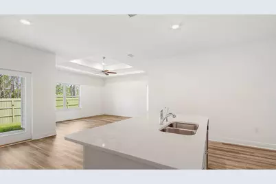 64 E Gray Owl Drive E, Freeport, FL 32439 - Photo 9