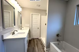 445 Scooter Cove Cove, Crestview, FL 32539 - Photo 11