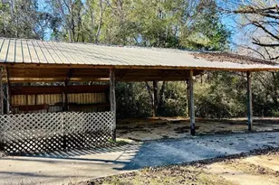 2432 Hardy Skipper Rd, Ponce de Leon, FL 32455 - Photo 15