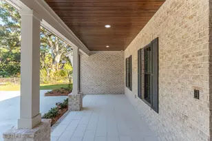 191 W Miracle Strip Parkway W, Mary Esther, FL 32569 - Photo 17