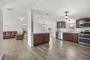 5278 Santa Gertrudas Dr Dr, Milton, FL 32583 - Photo 7