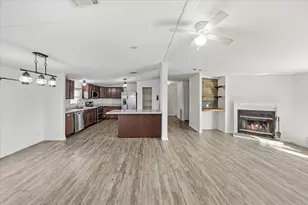 5278 Santa Gertrudas Dr Dr, Milton, FL 32583 - Photo 5