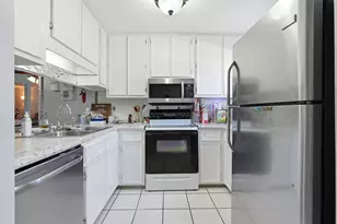 208 3rd St, Fort Walton Beach, FL 32548 - Photo 5