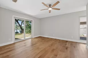 1013 Lake Dr, Niceville, FL 32578 - Photo 19