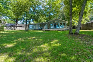 1013 Lake Dr, Niceville, FL 32578 - Photo 27