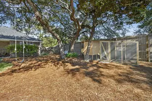 1404 28th St, Niceville, FL 32578 - Photo 37